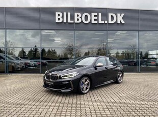 BMW M135i 2,0 Connected xDrive aut. Van