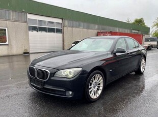 BMW 750i 4,4 aut.