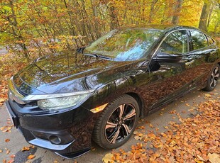 Honda Civic 1,5 VTEC TURBO 4d CVT