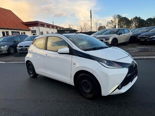 Toyota Aygo 1,0 VVT-i x-wave Sky