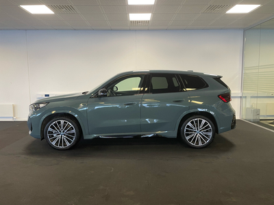 BMW iX1 xDrive30 EL M-Sport 4x4 313HK 5d Aut.