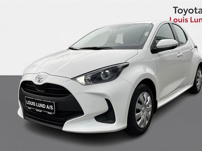 Toyota Yaris 1,0 VVT-I Essential 72HK 5d