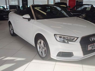 Audi A3 1,6 TDi 110 Cabriolet