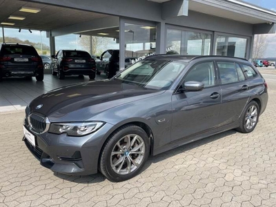 BMW 330e 2,0 Touring Sport Line aut.