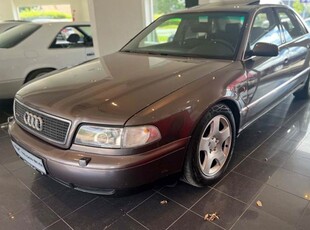 Audi A8 4,2 quattro aut.