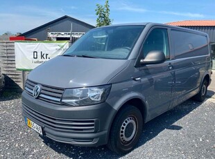 VW Transporter 2,0 TDi 102 Kassevogn lang