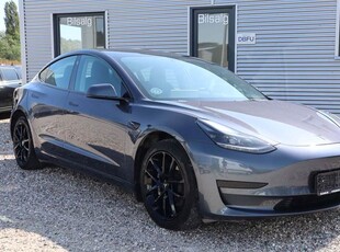 Tesla Model 3 RWD