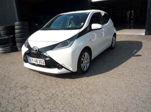 Toyota Aygo 1,0 VVT-i x-play x-touch