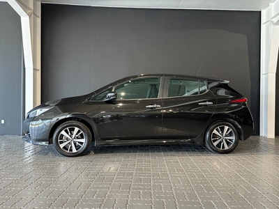 Nissan Leaf 40 Acenta 5d