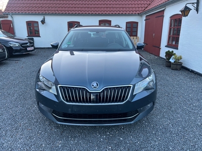 Skoda Superb 1,8 TSi 180 Ambition Combi 5d