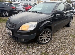 Kia Rio 1,4 EX