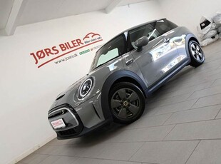 Mini Cooper SE Essential