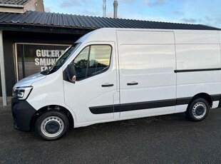 Renault Master IV T33 2,3 dCi 150 L2H2 Kassevogn