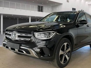 Mercedes GLC300