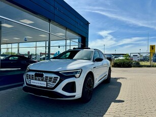 Audi Q8 e-tron 55 S-line quattro 5d