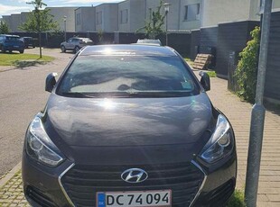 Hyundai i40 1,7 CRDi 141 Trend DCT