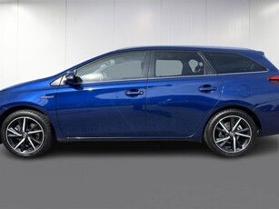 Toyota AurisTouring Sports 1,8 Hybrid H2 Selected 136HK Stc Aut.