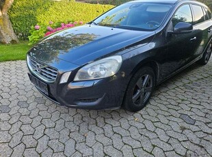 Volvo V60 2,0 D3 163 Momentum aut.