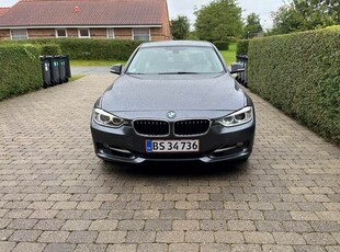 BMW 320i 2,0 F30