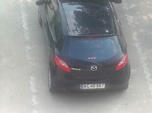 Mazda 2 1,3 HATCHBACK STANDA