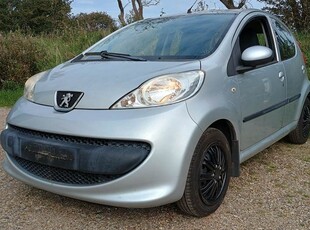 Peugeot 107 1,0 I 5D MAN.