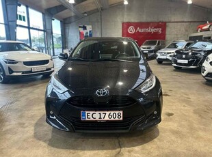 Toyota Yaris 1,5 Hybrid H3 Smart e-CVT