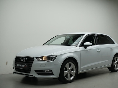 Audi A3 1,4 TFSi 122 Ambition Sportback 5d