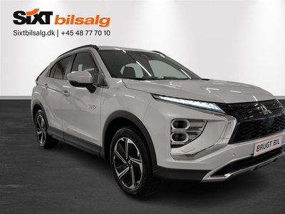 Mitsubishi Eclipse Cross 2,4 PHEV Invite CVT 4WD 5d