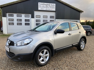 Nissan Qashqai 1,6 Visia CVT 5d