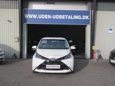 Toyota Aygo 1,0 VVT-i x-press 3d