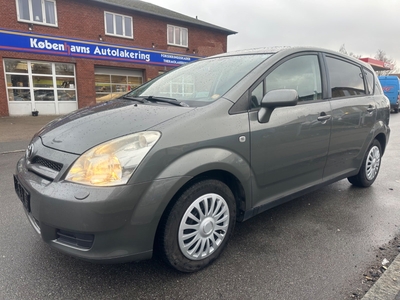 Toyota Corolla Verso 1,8 Sol 7prs 5d