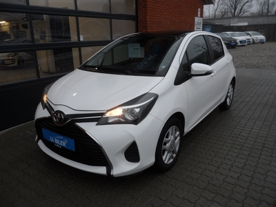 Toyota Yaris 1,3 VVT-i T2 Komfort Skyview 5d