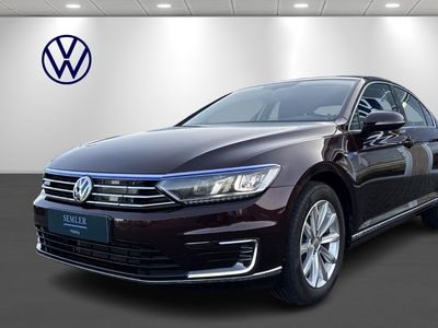 VW Passat 1,4 GTE DSG 4d