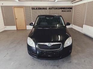 Skoda Fabia 1,4 16V Elegance Combi