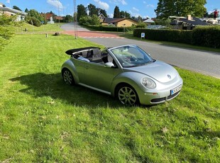 VW Beetle 1,6 Cabriolet