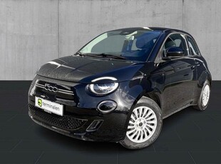 Fiat 500e Action