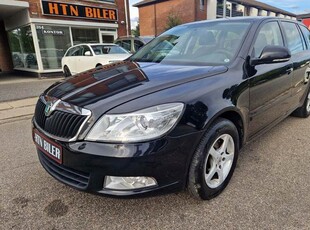 Skoda Octavia 2,0 TDi Elegance Combi