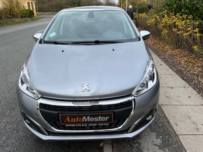 Peugeot 208 1,2 PureTech 82 Prestige 5d