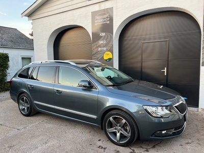 Skoda Superb 1,6 TDi 105 Elegance Combi GreenLine 5d