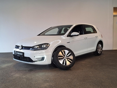 VW Golf VII 1,4 GTE DSG 5d