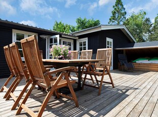 Hygge nær stranden i Ordrup