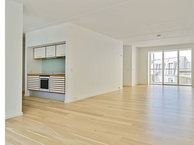 Lej 2-værelses lejlighed på 111 m² i Frederiksberg