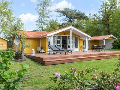 Indbydende og velholdt sommerhus i Gjerrild Nordstrand tæt ved strand