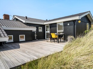 Lille hyggeligt hus, lige op til klitterne i Nr. Vorupør tæt på Vesterhavet