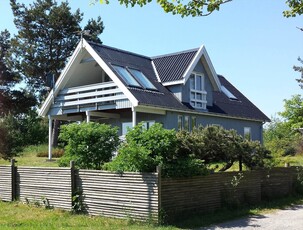 Sommerhus ved Balka Strand og med gratis adgang til fælles sauna