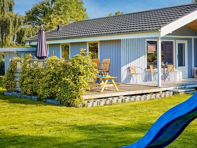 Sommerhus med skøn have - ideelt med børn - ved Dyngby Strand