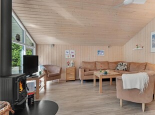 Sommerhus - 8 personer - Sommerland