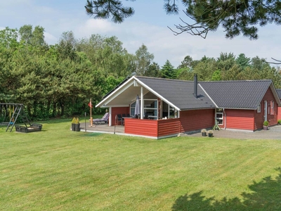 Personlig indrettet sommerhus med spa og gulvvarme i hele huset på Egelunden 3, Jegum Ferieland.