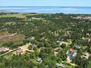 Stort og lækkert poolhus til 18 personer