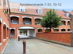 Apotekerstræde, 78 m2, 3 værelser, 5.771 kr.